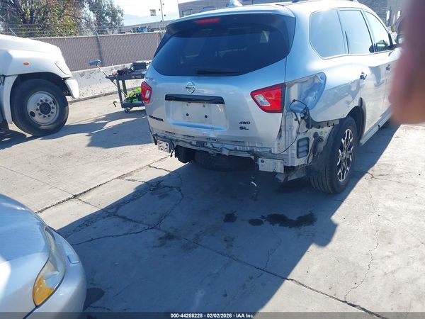 2020 NISSAN PATHFINDER SL 4WD — I6