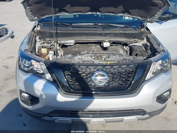 2020 NISSAN PATHFINDER SL 4WD — I10