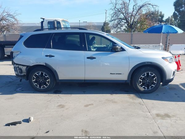2020 NISSAN PATHFINDER SL 4WD — I116