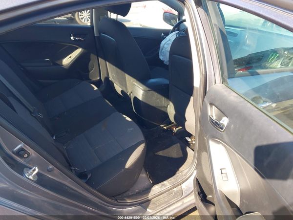 2018 KIA FORTE S