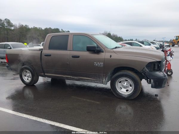 2019 RAM 1500 CLASSIC TRADESMAN  4X2 5'7 BOX