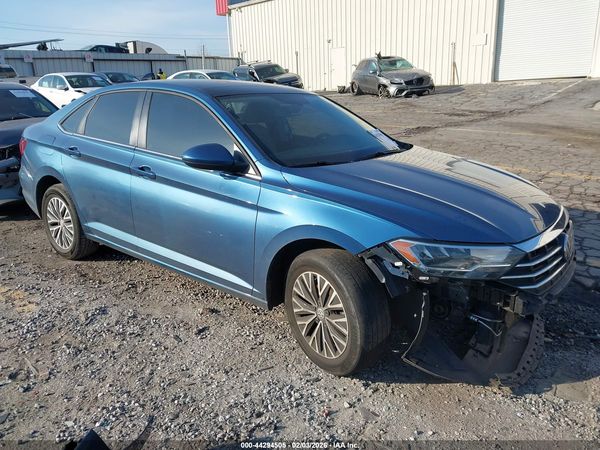 2019 VOLKSWAGEN JETTA S, SE, R-Line — I1