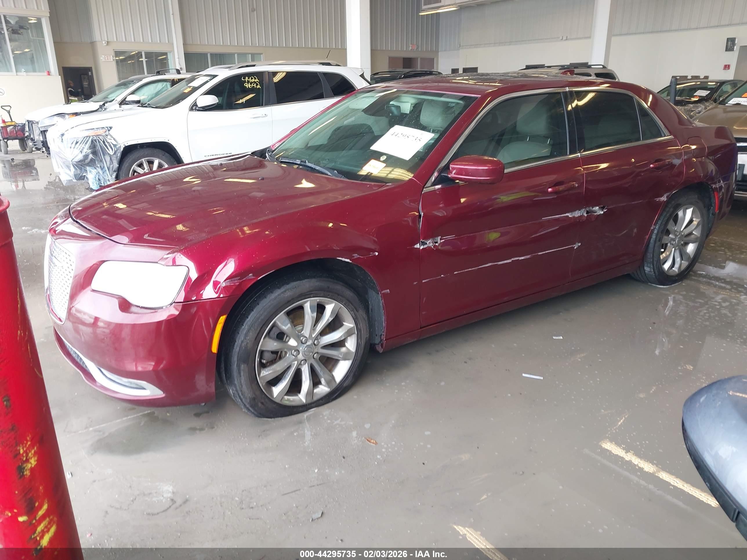 2016 CHRYSLER 300 ANNIVERSARY EDITION — I2