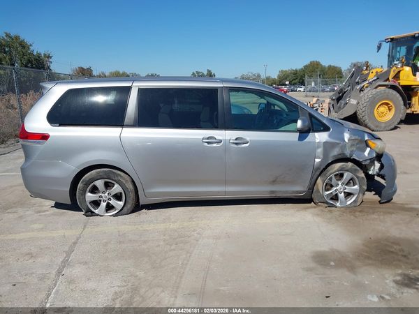 2012 TOYOTA SIENNA LE 8 PASSENGER — I116