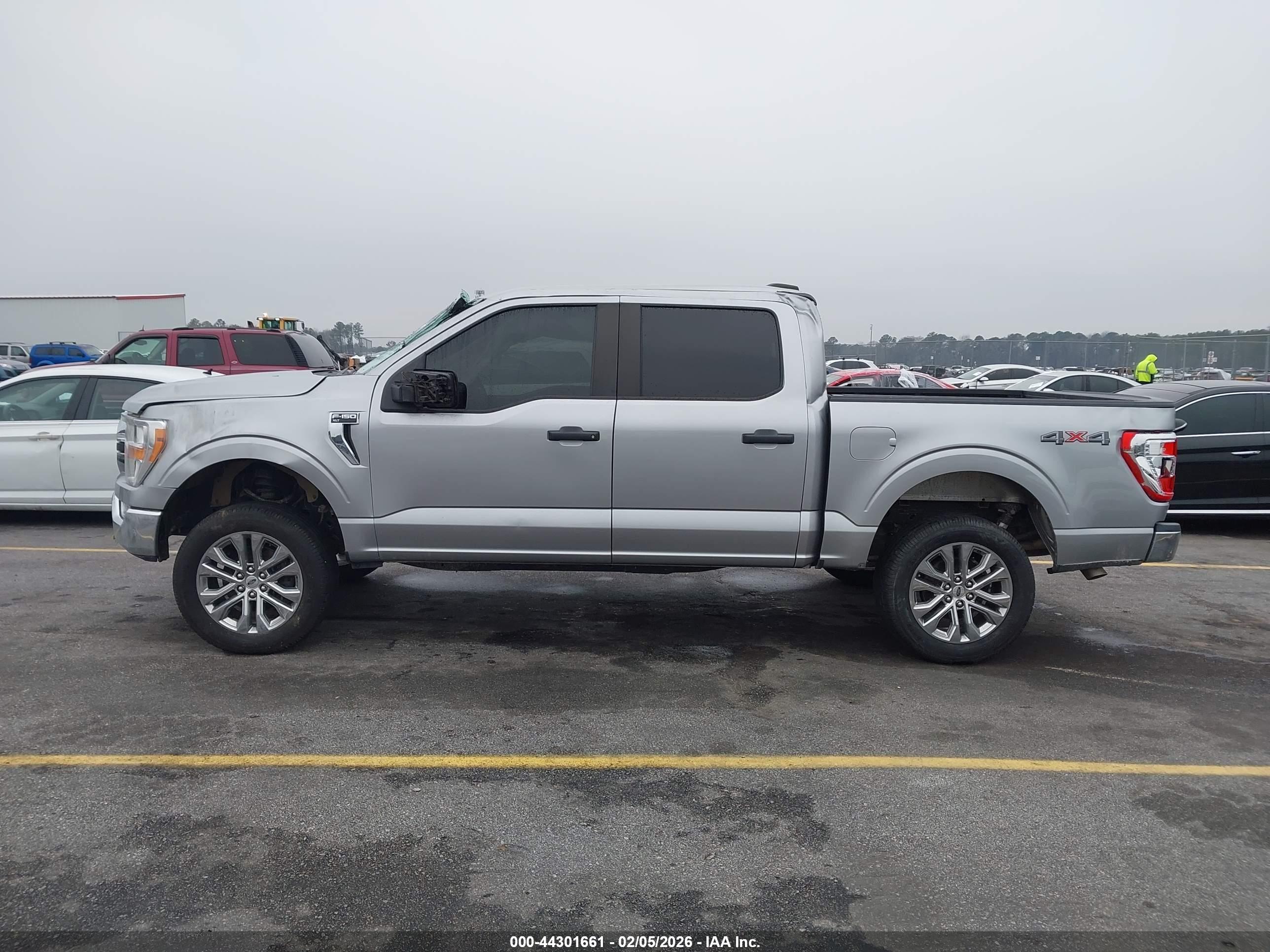 2021 FORD F-150 XLT