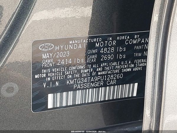 2023 GENESIS G70 2.0T AWD