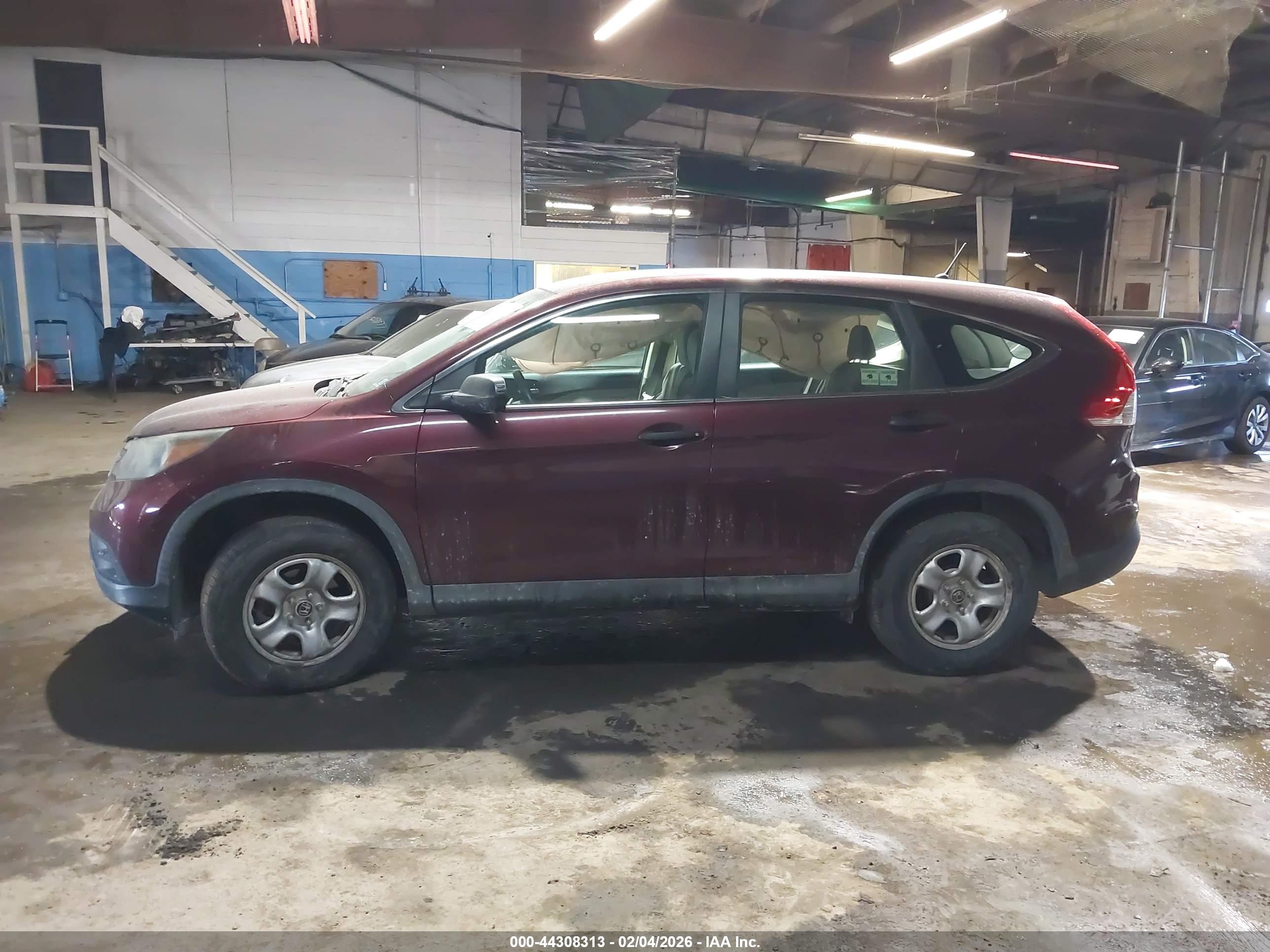 2013 HONDA CR-V LX