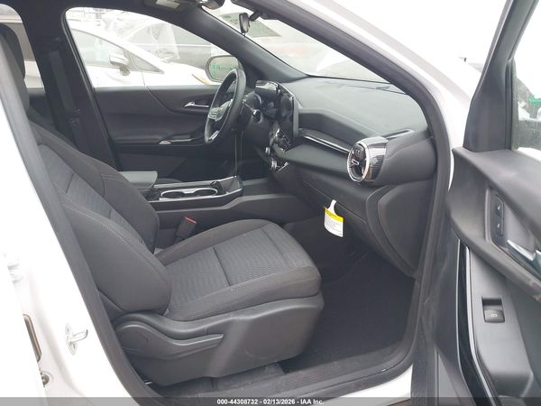 2025 CHEVROLET EQUINOX FWD LT — I5