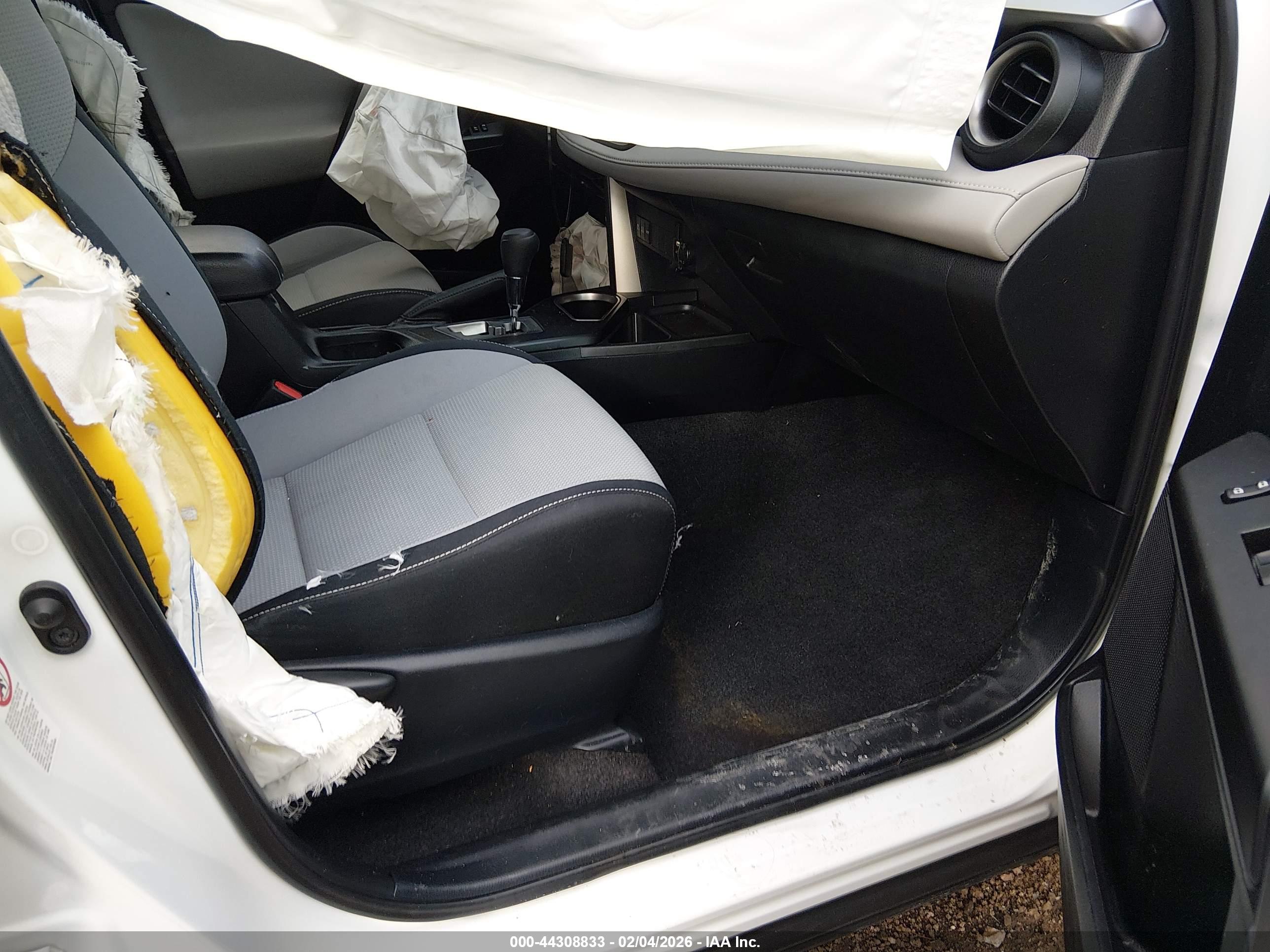 2017 TOYOTA RAV4 HYBRID XLE