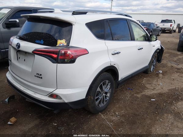 2017 TOYOTA RAV4 HYBRID XLE