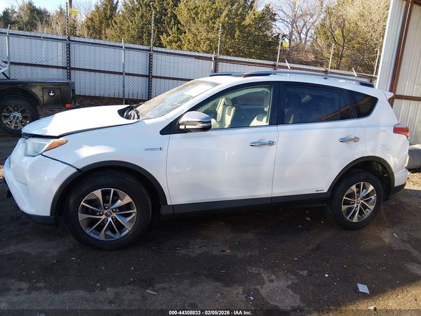 2017 TOYOTA RAV4 HYBRID XLE