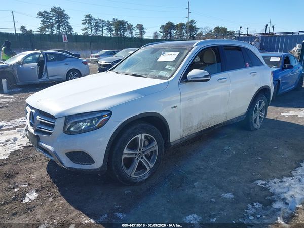 2019 MERCEDES-BENZ GLC 350E 4MATIC