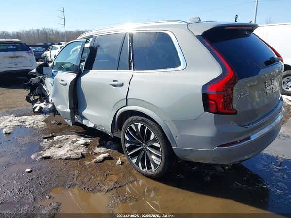 2026 VOLVO XC90