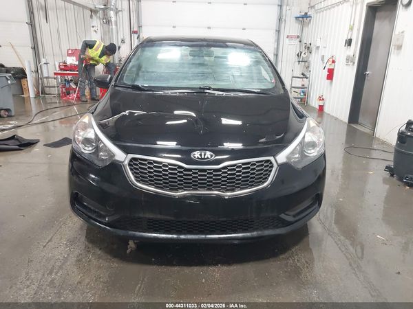 2016 KIA FORTE LX