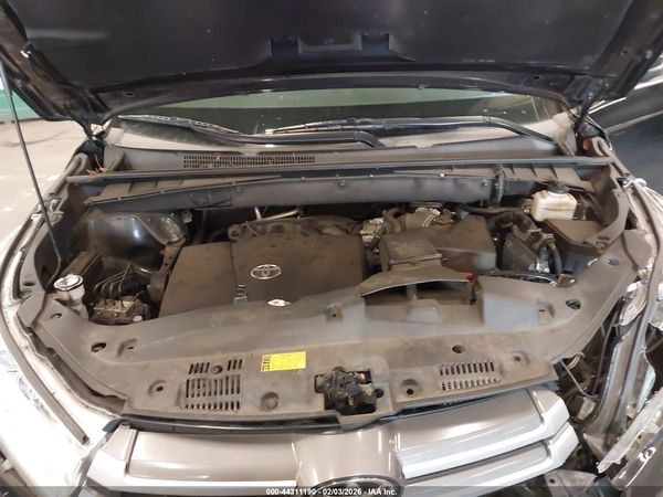 2018 TOYOTA HIGHLANDER XLE