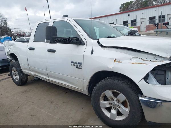 2022 RAM 1500 CLASSIC TRADESMAN  4X4 6'4 BOX