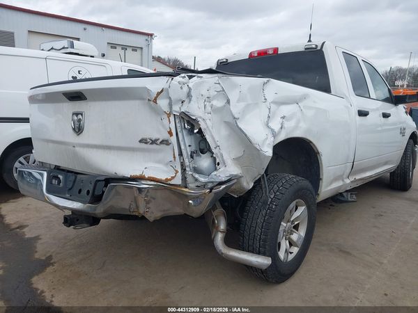 2022 RAM 1500 CLASSIC TRADESMAN  4X4 6'4 BOX