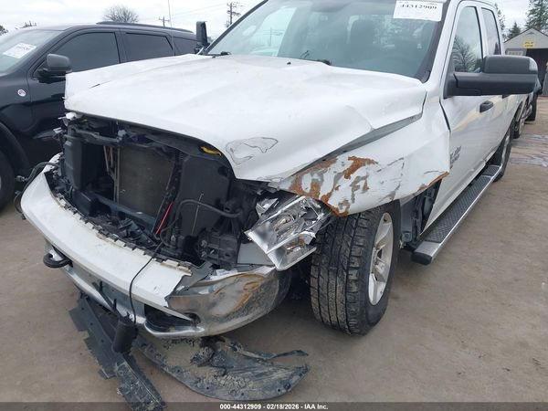 2022 RAM 1500 CLASSIC TRADESMAN  4X4 6'4 BOX