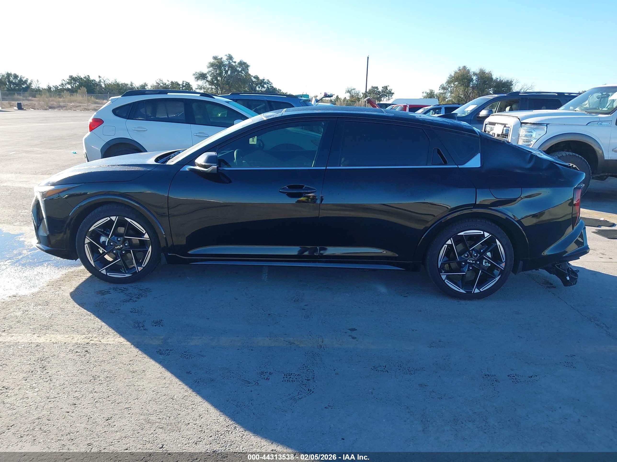 2025 KIA K4 GT-LINE
