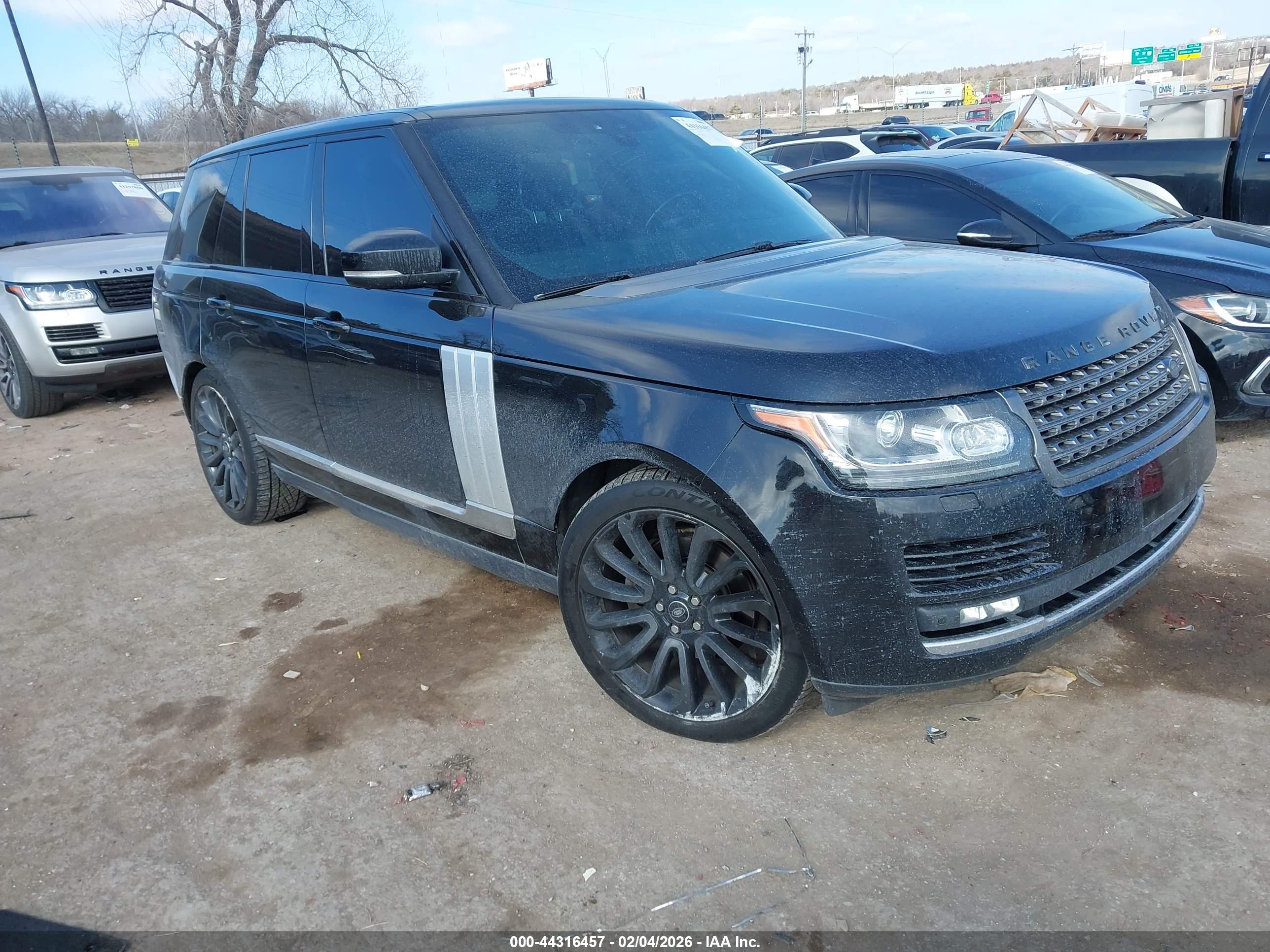 2017 LAND ROVER RANGE ROVER