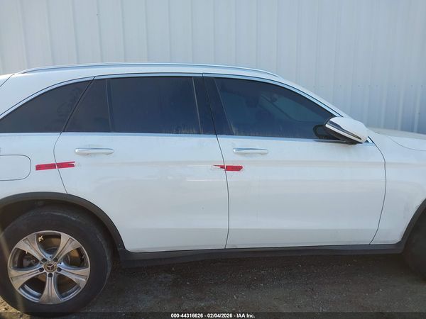 2018 MERCEDES-BENZ GLC 300 4MATIC