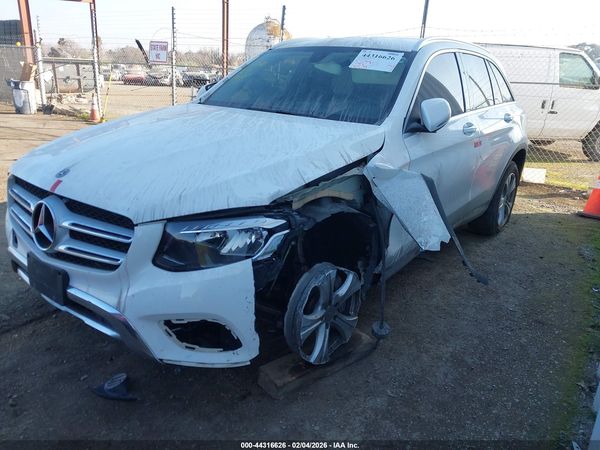 2018 MERCEDES-BENZ GLC 300 4MATIC