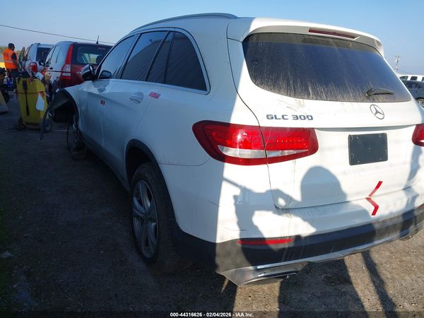 2018 MERCEDES-BENZ GLC 300 4MATIC