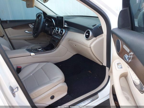2018 MERCEDES-BENZ GLC 300 4MATIC