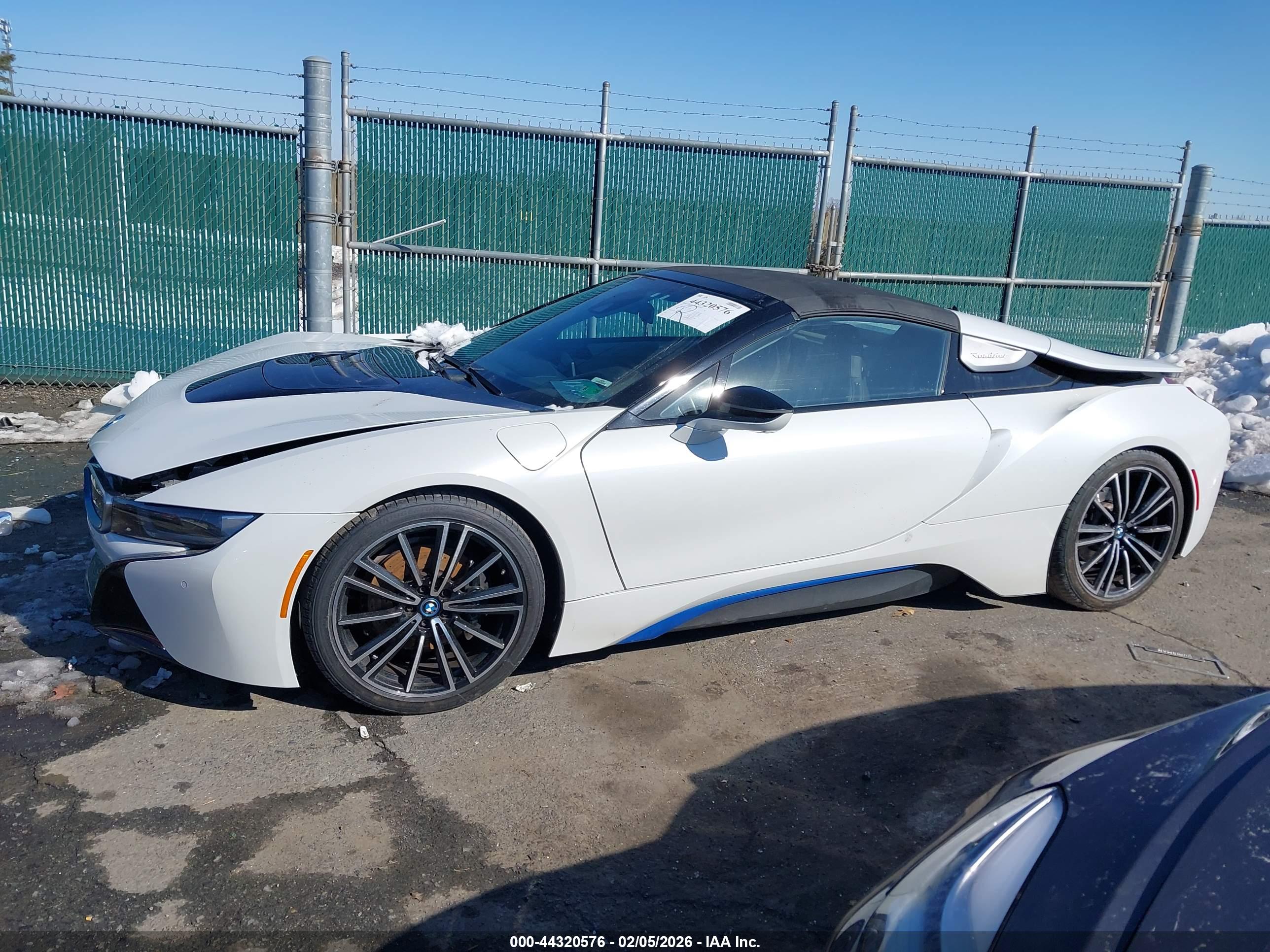 2019 BMW I8