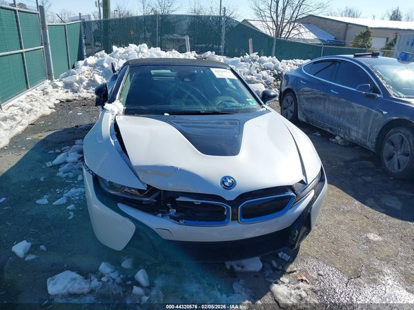 2019 BMW I8