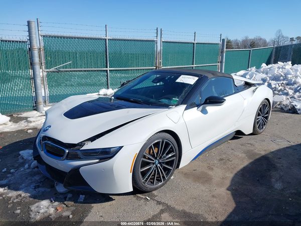 2019 BMW I8