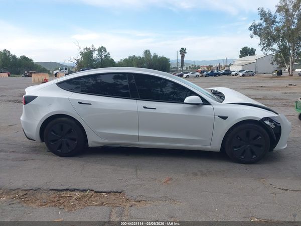 2025 TESLA MODEL 3