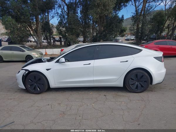 2025 TESLA MODEL 3