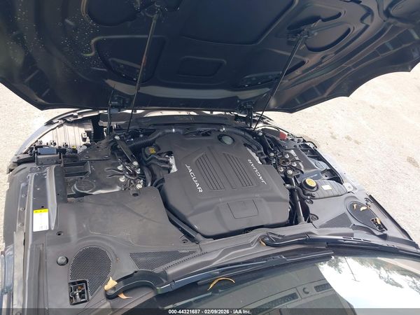 2021 JAGUAR F-TYPE R AWD AUTOMATIC