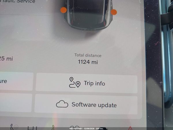 2025 VOLVO EX30
