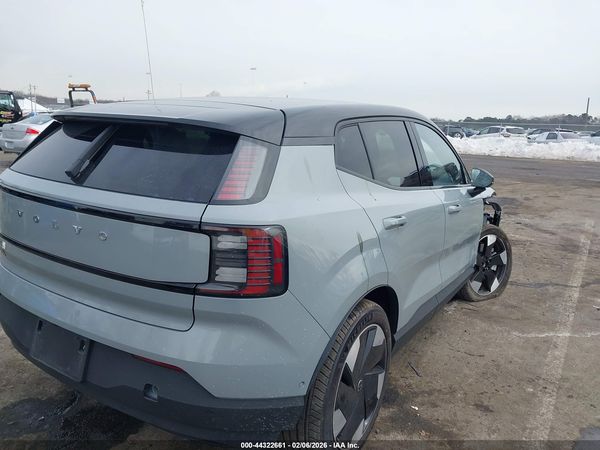 2025 VOLVO EX30