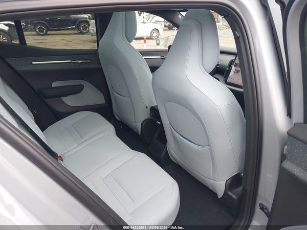 2025 VOLVO EX30