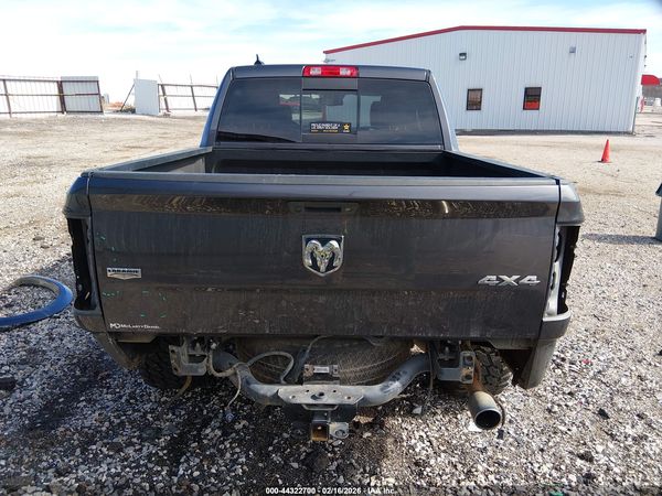 2018 RAM 1500 LARAMIE  4X4 5'7 BOX