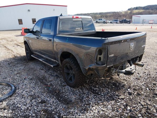 2018 RAM 1500 LARAMIE  4X4 5'7 BOX