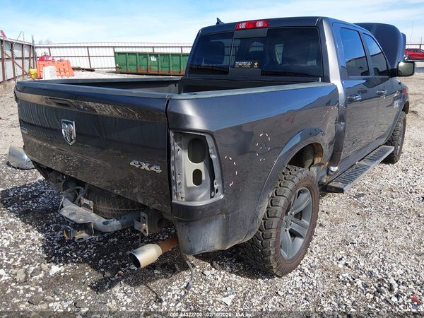 2018 RAM 1500 LARAMIE  4X4 5'7 BOX