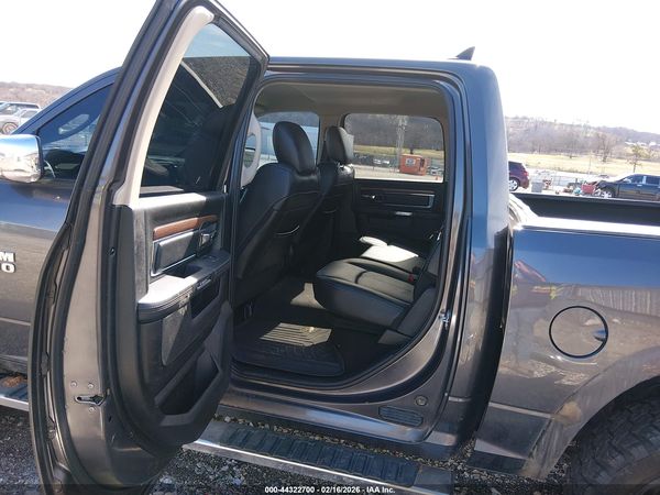 2018 RAM 1500 LARAMIE  4X4 5'7 BOX
