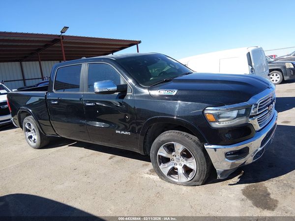 2022 RAM 1500 LARAMIE  4X4 6'4 BOX