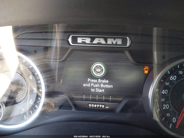 2022 RAM 1500 LARAMIE  4X4 6'4 BOX