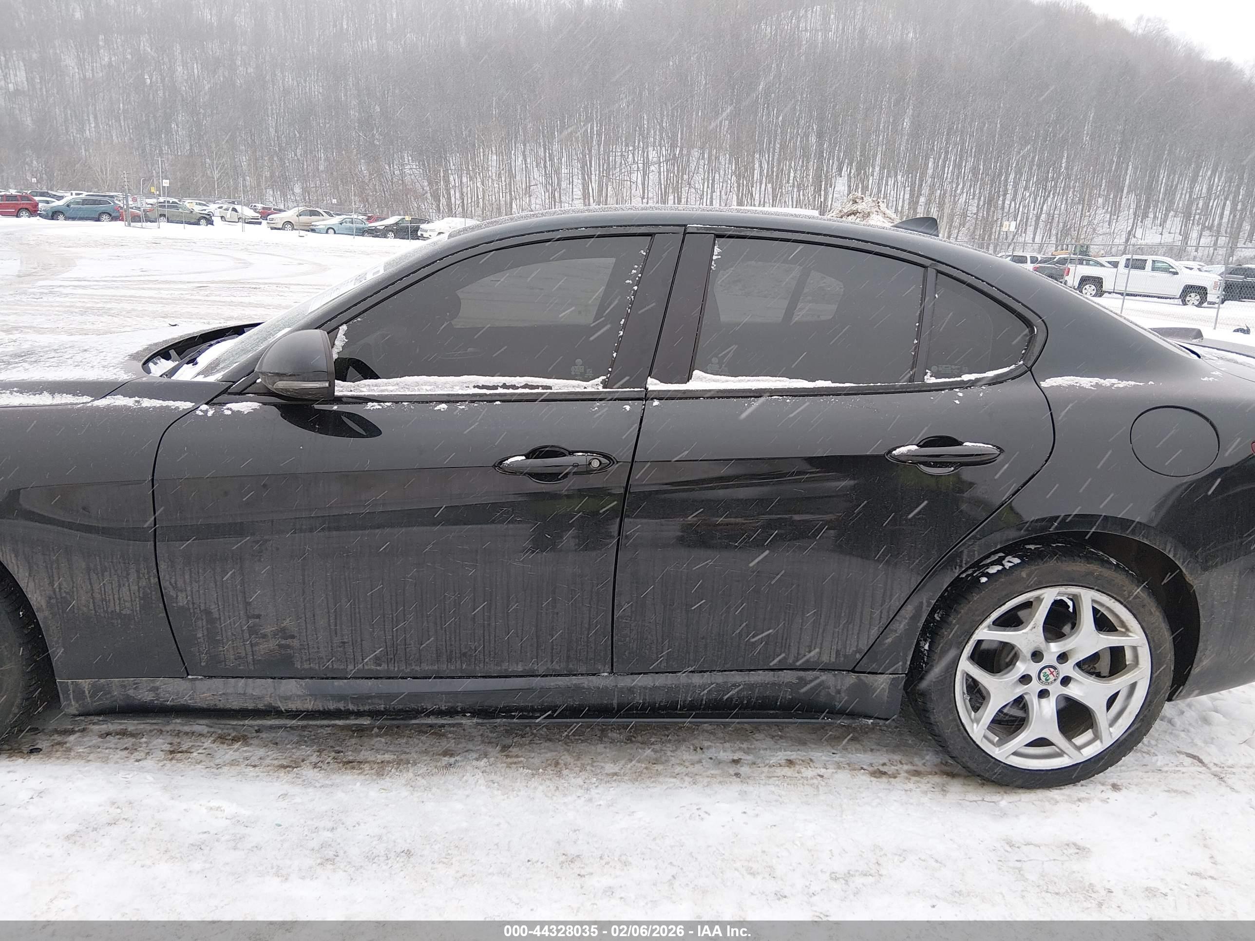 2020 ALFA ROMEO GIULIA TI AWD