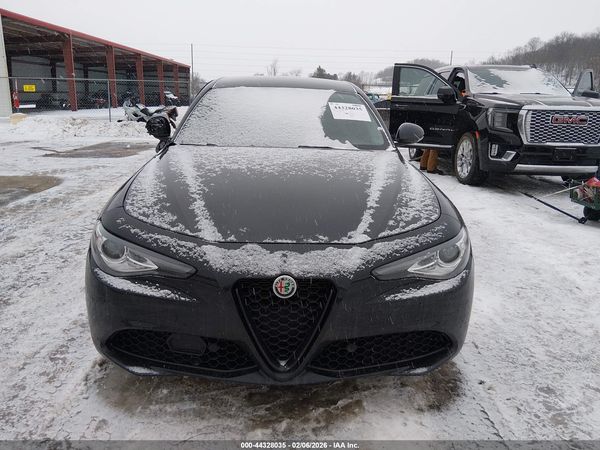 2020 ALFA ROMEO GIULIA TI AWD