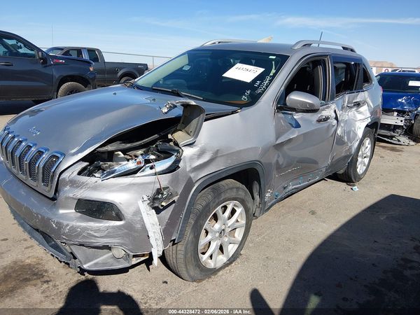 2017 JEEP CHEROKEE LATITUDE 4X4