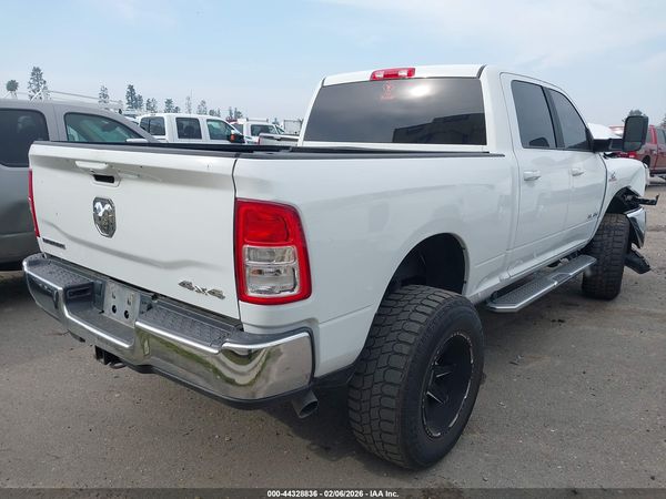 2022 RAM 2500 BIG HORN  4X4 6'4 BOX