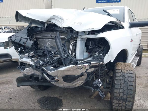 2022 RAM 2500 BIG HORN  4X4 6'4 BOX
