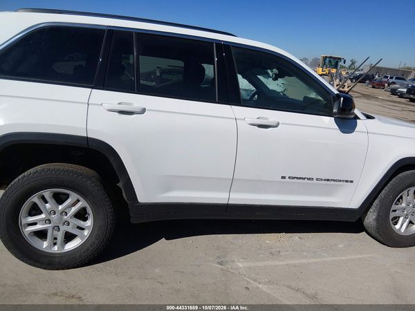2023 JEEP GRAND CHEROKEE LAREDO 4X4 — I116