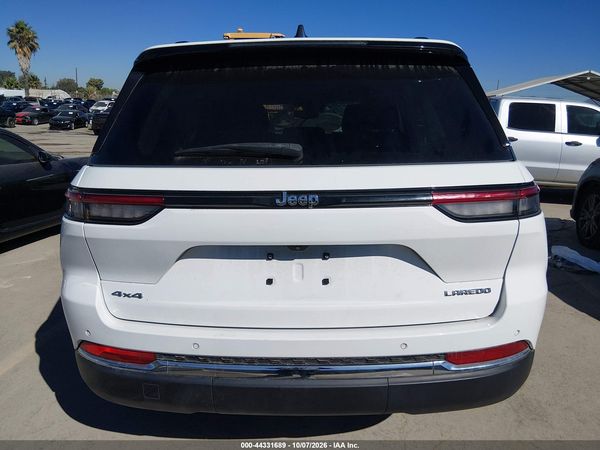 2023 JEEP GRAND CHEROKEE LAREDO 4X4 — I119